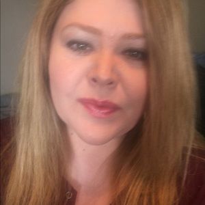 Meet your Posher, Shelly